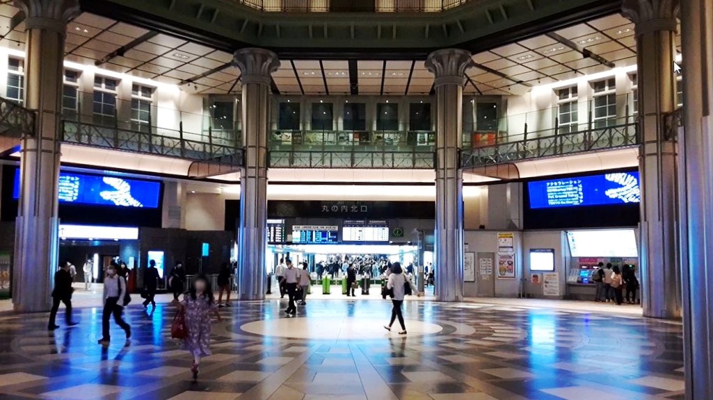 JR東京駅 TOKYO MARU-VISION(北)(2)